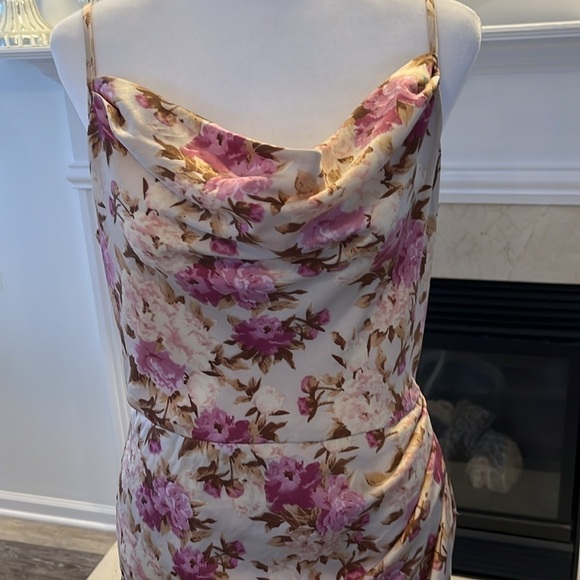 Floral Print Cowl Neck Ruched Spaghetti Strap Satin Slit Party Dress size Med - Picture 4 of 17
